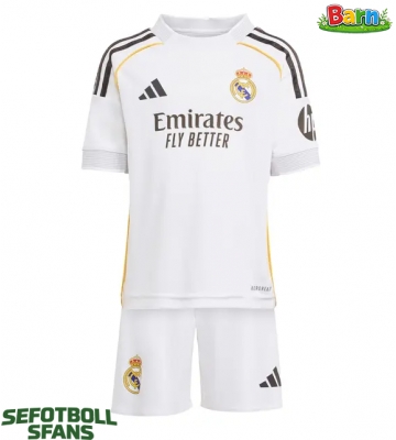 Real Madrid Hemmaställ Barn 2025-26 Kortärmad (+ Korta byxor)